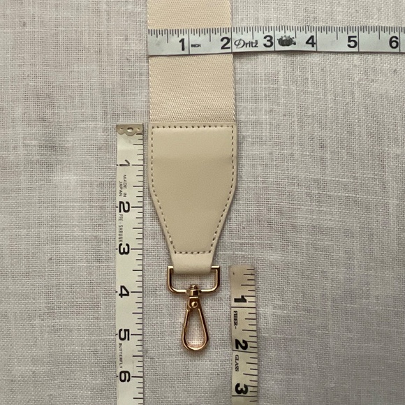 NEW Cream Canvas Faux Leather Wide Replacement Crossbody Adjustable Strap NWOT - Picture 5 of 11
